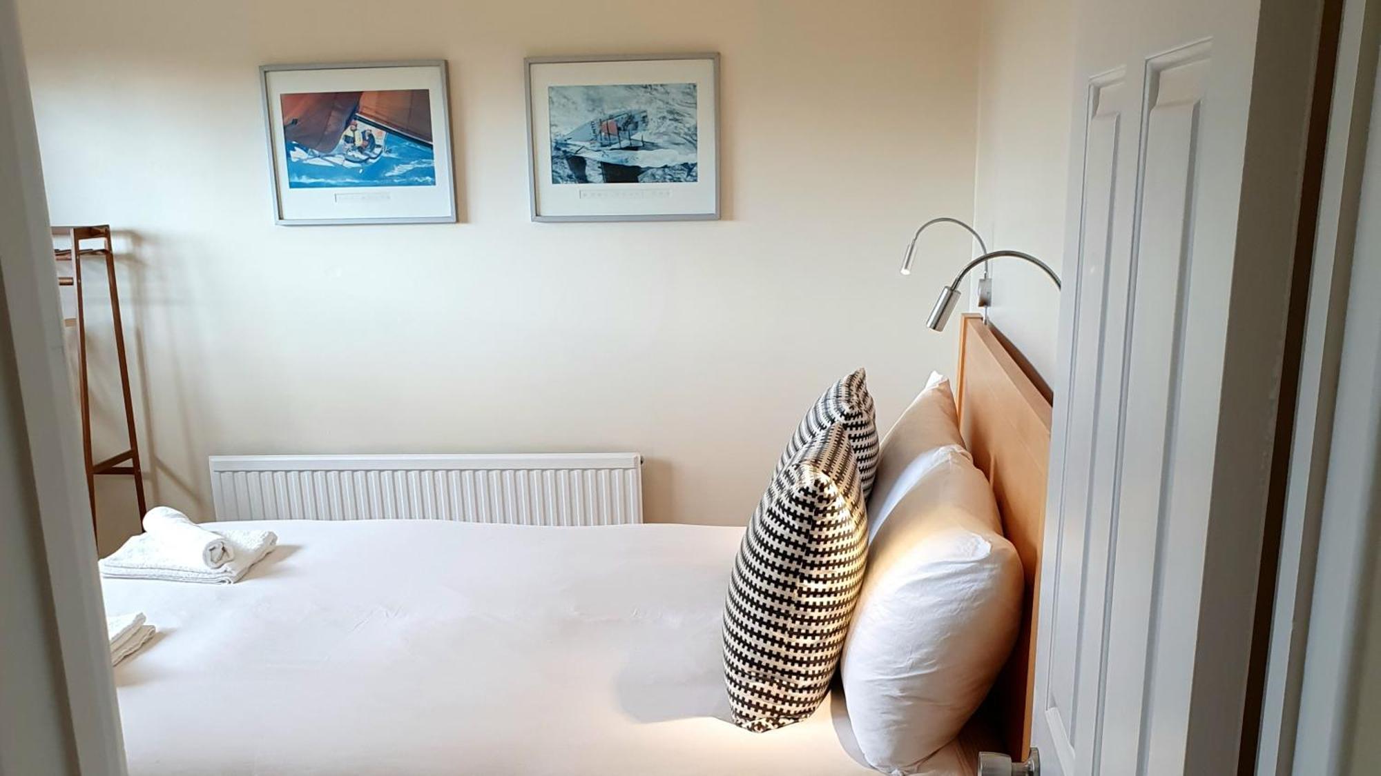 Island Retreat With Hottub Villa West Mersea Exteriör bild